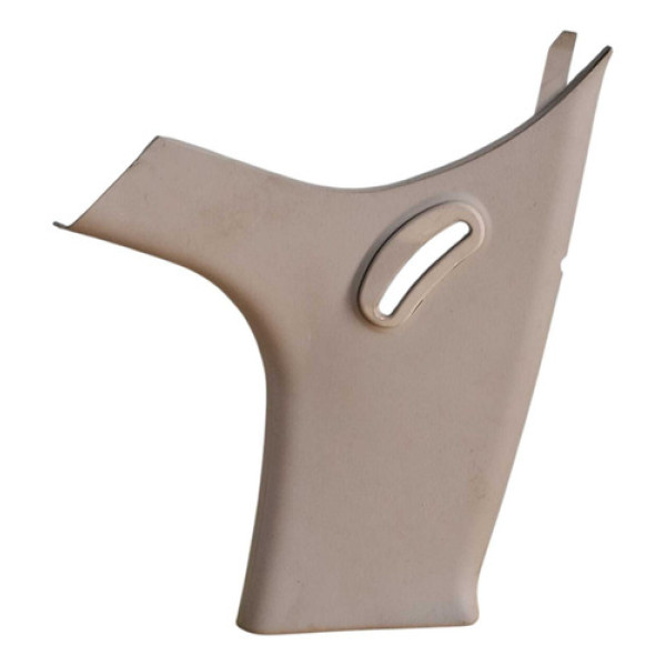 Moldura Coluna Traseira Esquerda J3 2010 2011 2012 A 2015