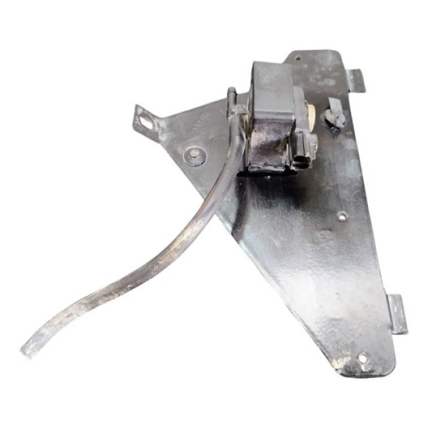 Suporte Válvula Canister Fiesta Courier 1997 1999 2001 2006