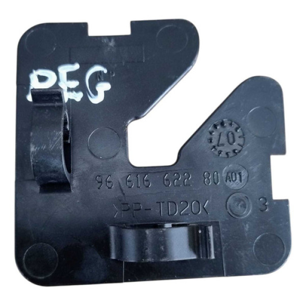 Moldura Suporte Chicote Motor 206 207 1999 2004 2012 2014