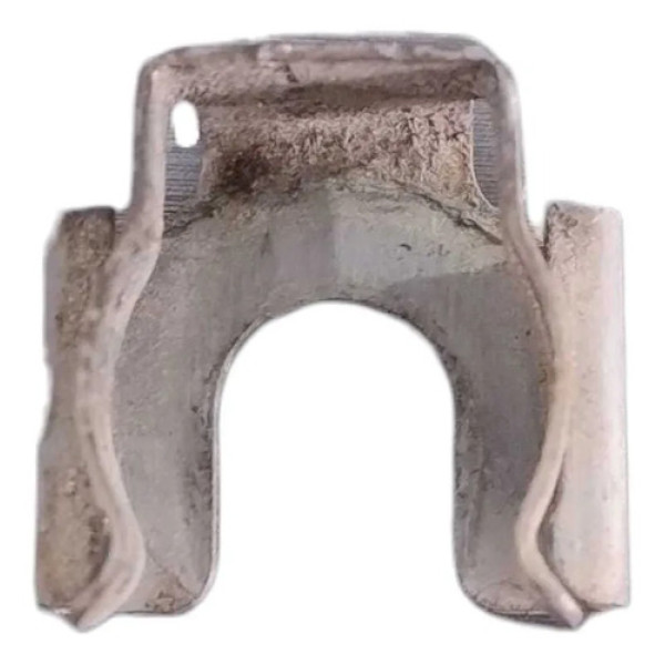 Trava Bico Injetores Fiesta Courier 1.0 8v 1997 2003 2006