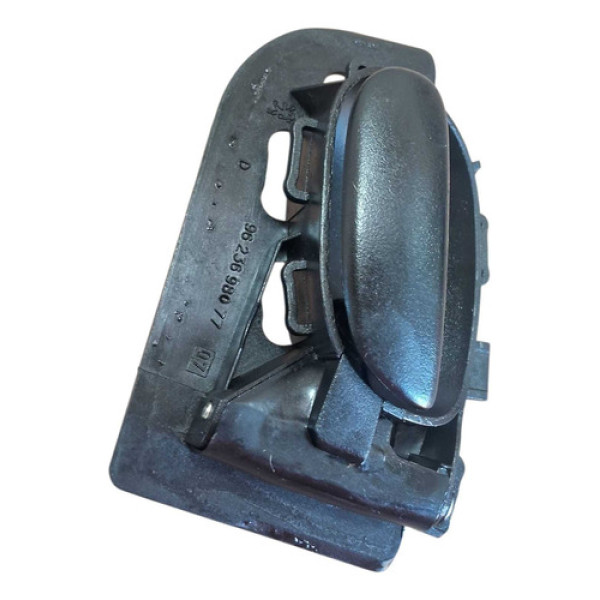 Maçaneta Traseira Direita 206 1999 2001 2003 2005 2006 2007