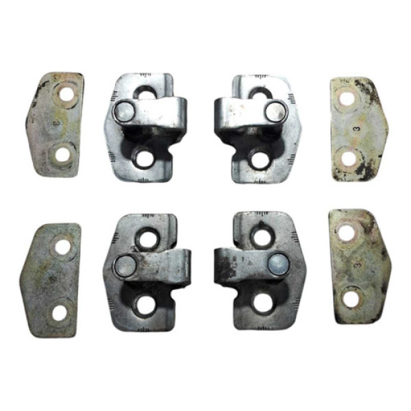 Kit Batente Porta Corsa Montana 2002 2004 2006 2008 2012