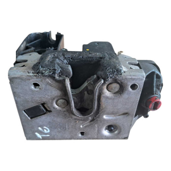 Fechadura Traseira Esquerda Corsa Montana L2 2001 A 2012