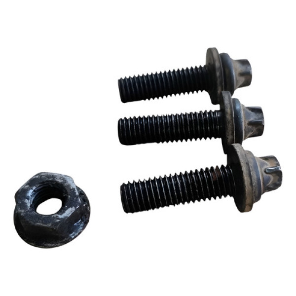 Parafuso Suporte Direito Motor Bmw 118i 2.0 2006 2008 2010