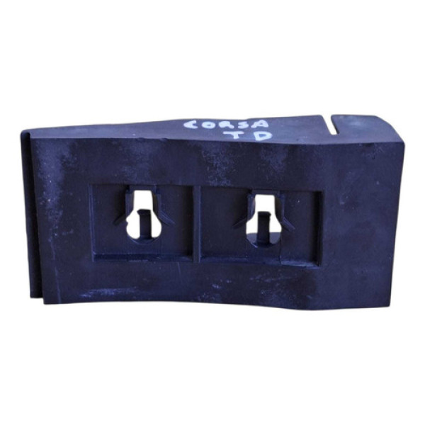 Guia Parachoque Traseiro Direito Corsa Classic 1995 A 2010