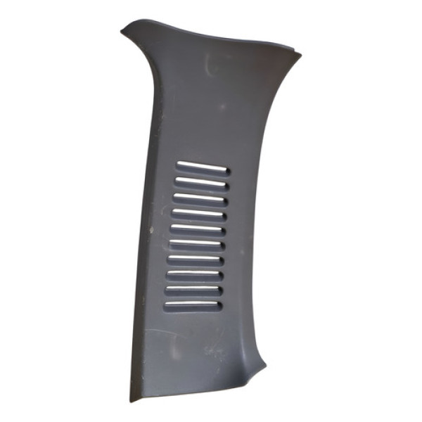 Moldura Coluna Traseira Esquerda Escort Sw 1996 1999 2002