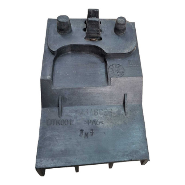 Guia Parachoque Dianteiro Esquerdo Corsa Classic 2000 A 2012