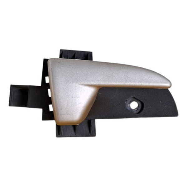 Maçaneta Interna Dianteira Dir. Celta Prisma 2003 2009 2016