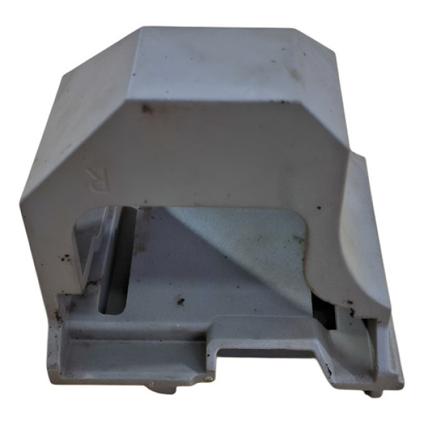 Suporte Apoio Radiador Direito Bmw 118i 2.0 2006 2008 2010