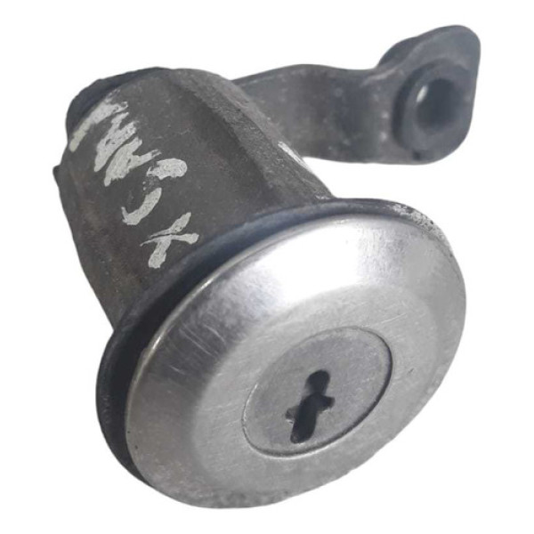 Cilindro Fechadura Dianteiro Esquerd Xsara Picasso 2007 2013